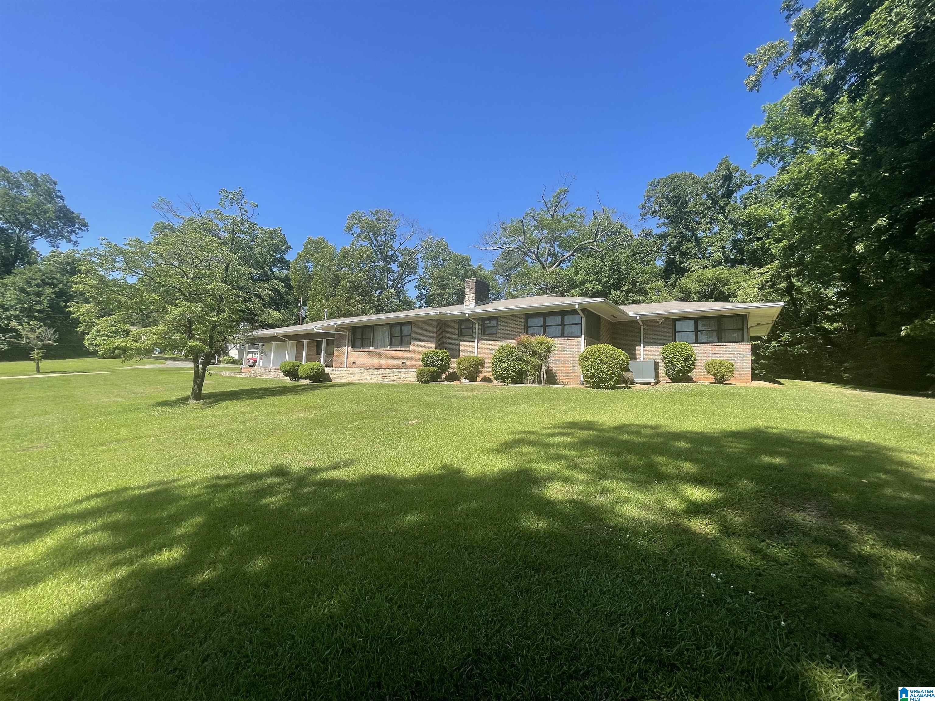 624 Ridge Top Circle Birmingham, AL 35206 - Photo 5 of 33