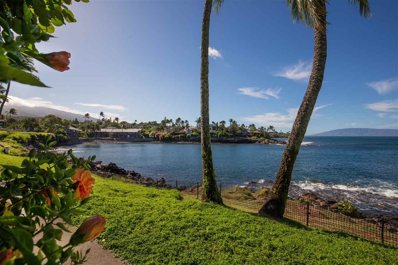 5295 Lower Honoapiilani Road, Unit B32 Lahaina, HI 96761 - Photo 24 of 29 Gallery Image 24