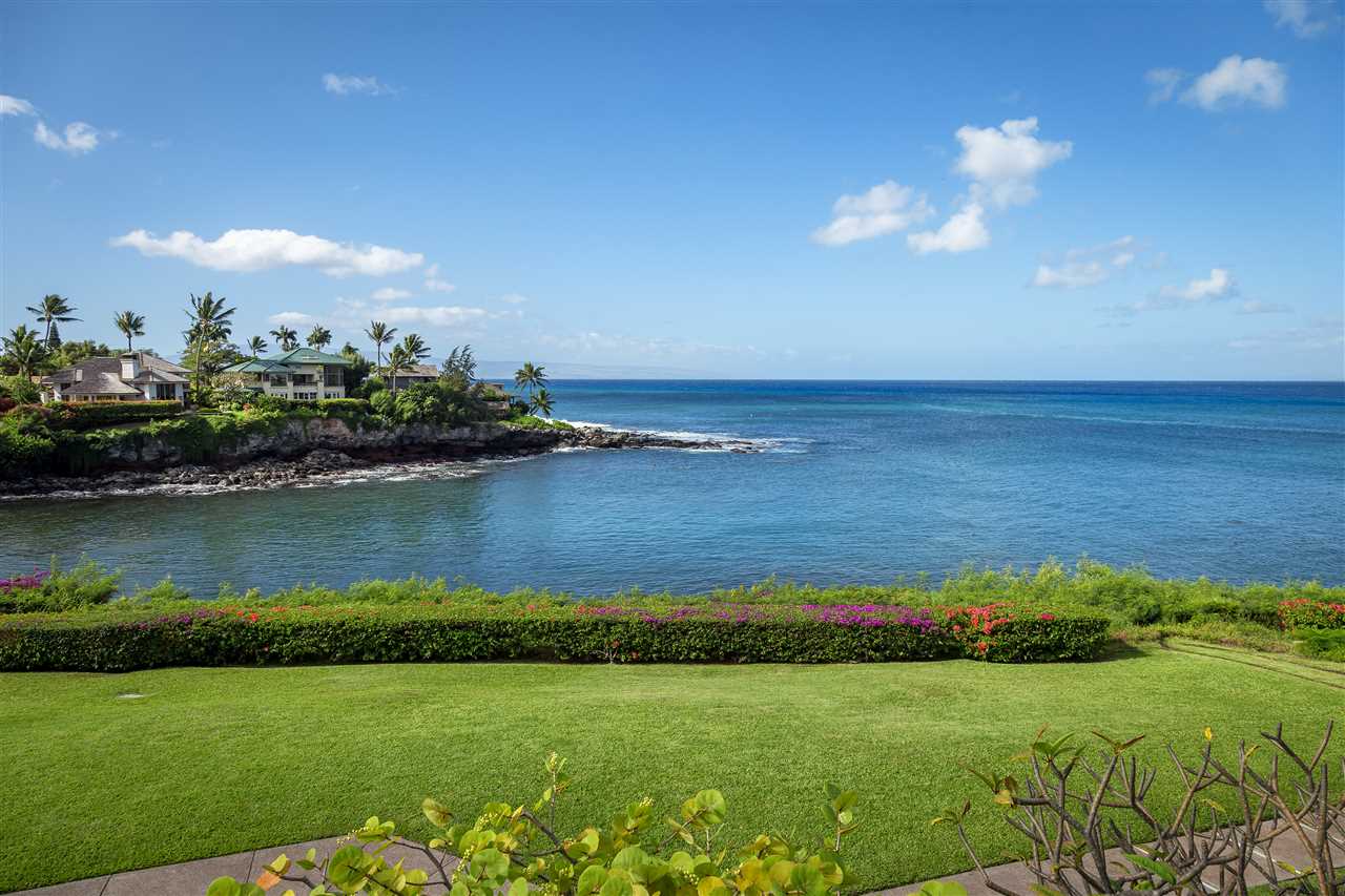 5295 Lower Honoapiilani Road, Unit B32 Lahaina, HI 96761 - Photo 25 of 29 Gallery Image 25