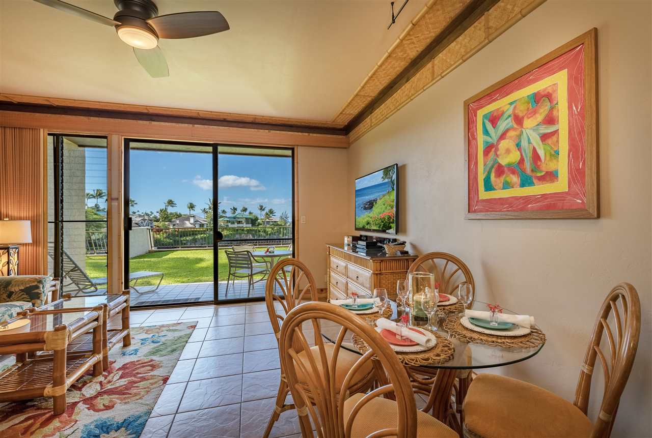 5295 Lower Honoapiilani Road, Unit B32 Lahaina, HI 96761 - Photo 3 of 29 Gallery Image 3