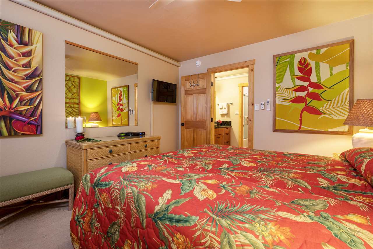 5295 Lower Honoapiilani Road, Unit B32 Lahaina, HI 96761 - Photo 9 of 29 Gallery Image 9