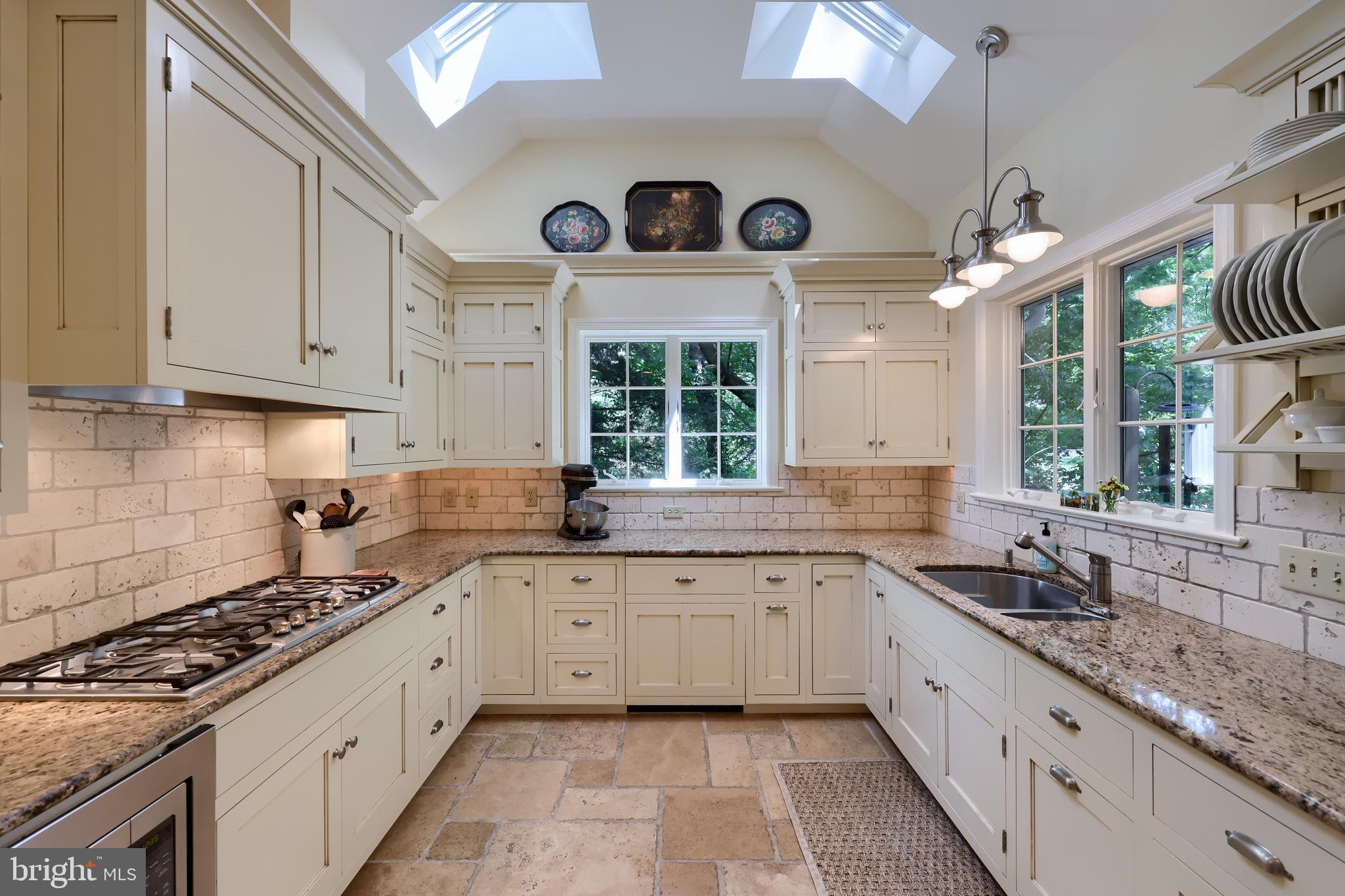 2410 Butter Road Lancaster, PA 17601 - Photo 6 of 58 Gourmet kitchen