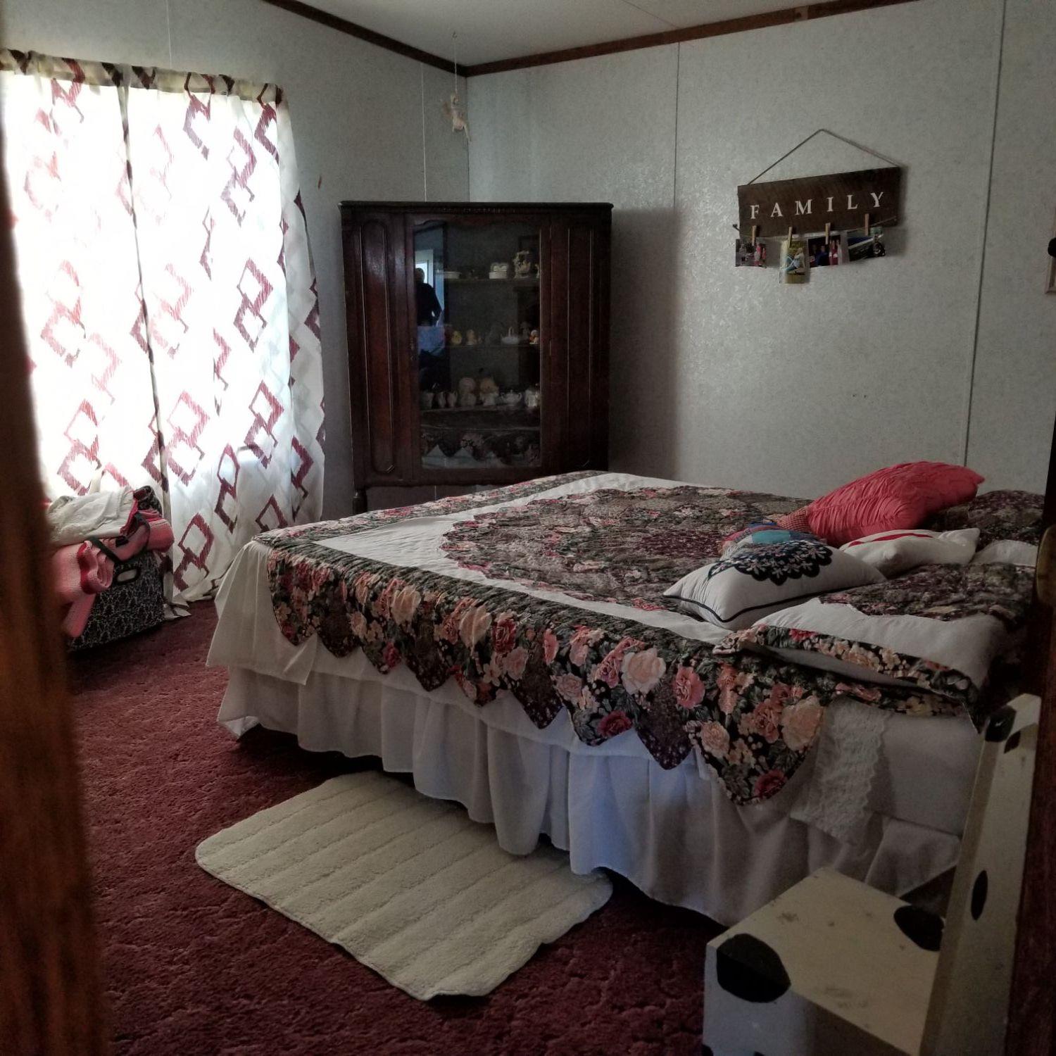 10941 Stoops Road Dillsboro, IN 47018 - Photo 8 of 17 Gallery Image 8