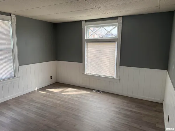 $96,000 | 2129 North Wisconsin Avenue, Peoria, IL 61603