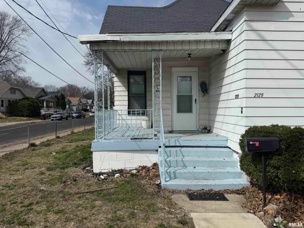 $96,000 | 2129 North Wisconsin Avenue, Peoria, IL 61603