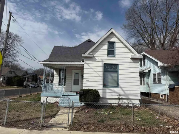 $96,000 | 2129 North Wisconsin Avenue, Peoria, IL 61603