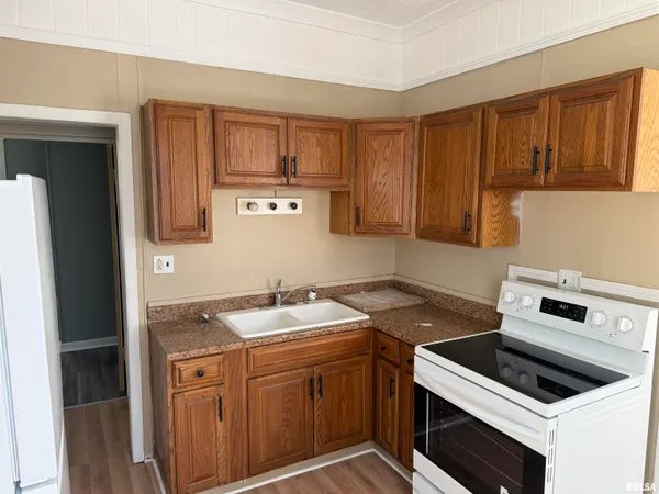 $96,000 | 2129 North Wisconsin Avenue, Peoria, IL 61603