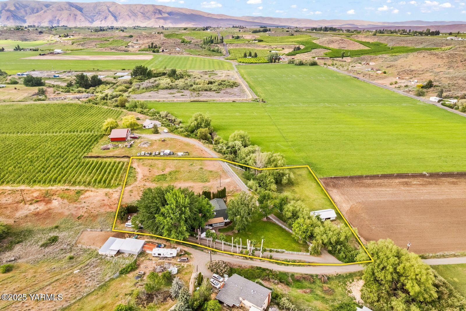 592 Livengood Road Cowiche, WA 98923 - Photo 29 of 32 29- Aerial of property