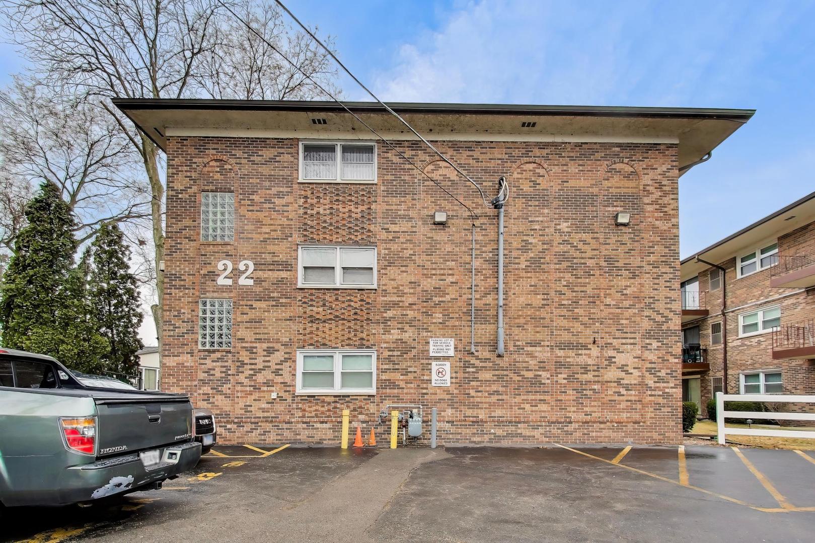 22 North Pistakee Lake Road, Unit 3E Fox Lake, IL 60020 - Photo 24 of 27