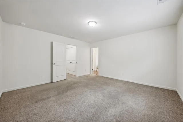 $1,950 | 3294 Tarian Way, Decatur, GA 30034