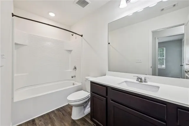 $1,950 | 3294 Tarian Way, Decatur, GA 30034