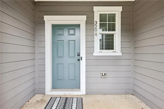 $1,950 | 3294 Tarian Way, Decatur, GA 30034
