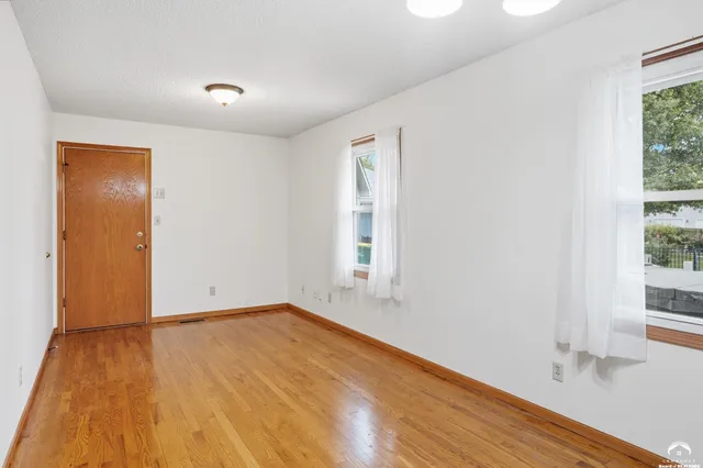 $272,900 | 7225 Southwest Marian Road, Topeka, KS 66614