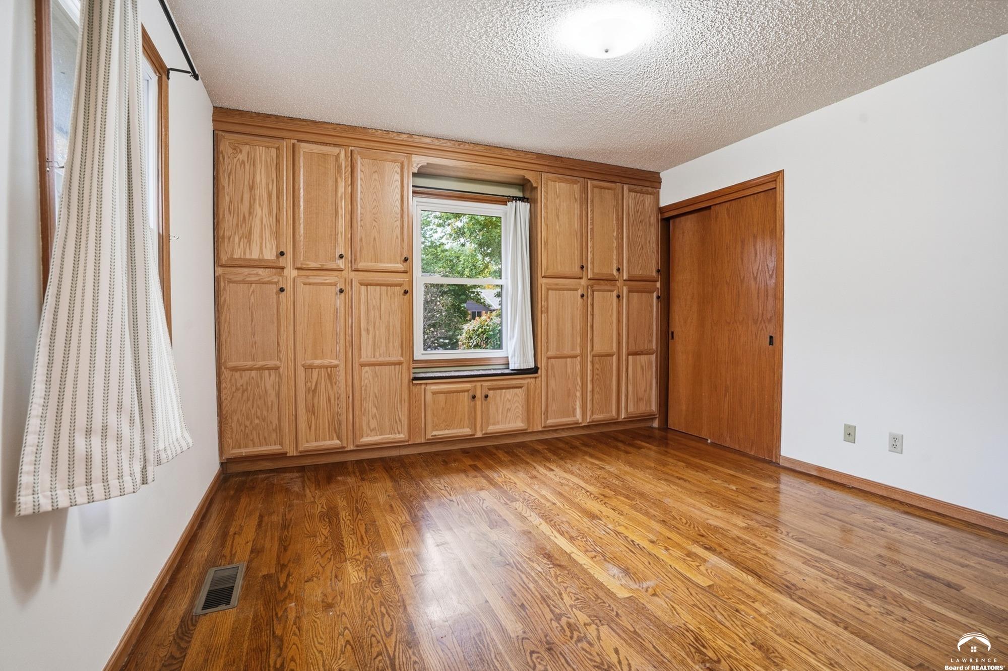 7225 Southwest Marian Road Topeka, KS 66614 - Photo 21 of 49