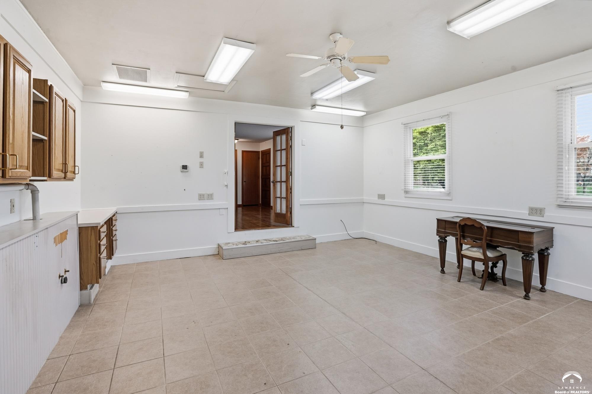 7225 Southwest Marian Road Topeka, KS 66614 - Photo 31 of 49