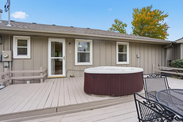 $272,900 | 7225 Southwest Marian Road, Topeka, KS 66614