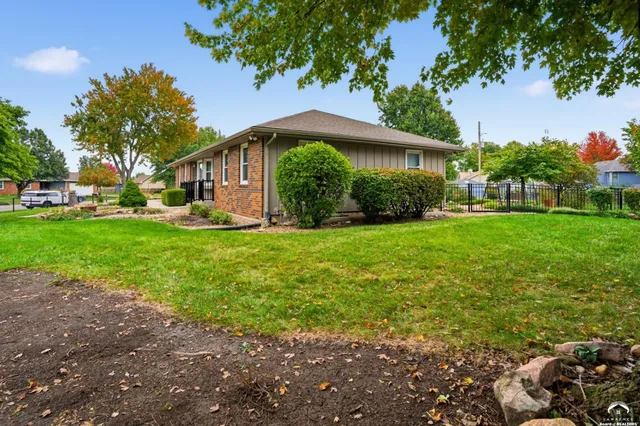 $272,900 | 7225 Southwest Marian Road, Topeka, KS 66614