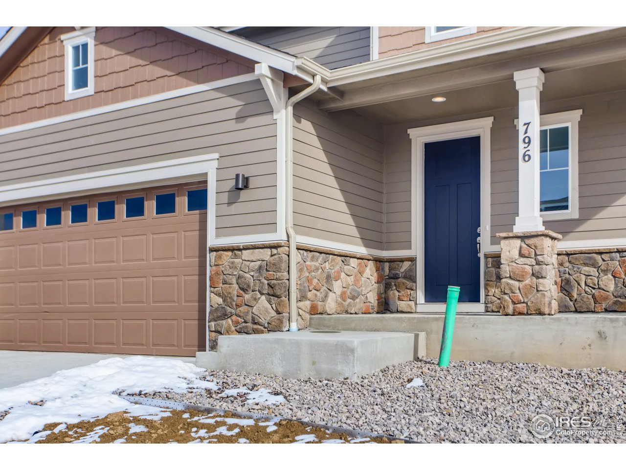 796 Lowry Lane Berthoud, CO 80513 - Photo 4 of 28 a black and white photo of a house