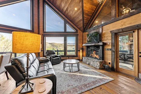 $1,100,000 | 337 Star Gaze Ridge, Blue Ridge, GA 30513