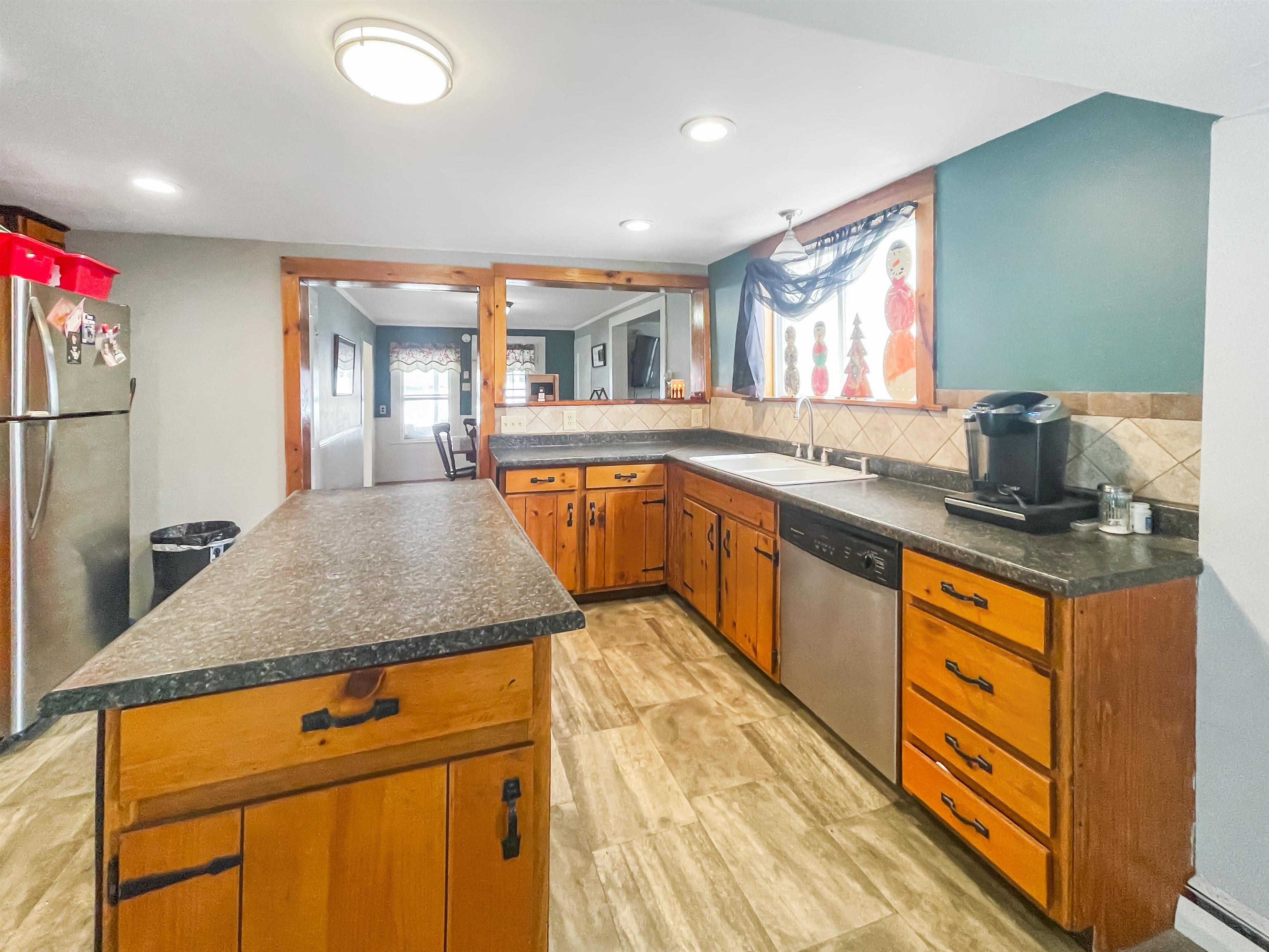 19 New Street Swanton, VT 05488 - Photo 4 of 33 Gallery Image 4