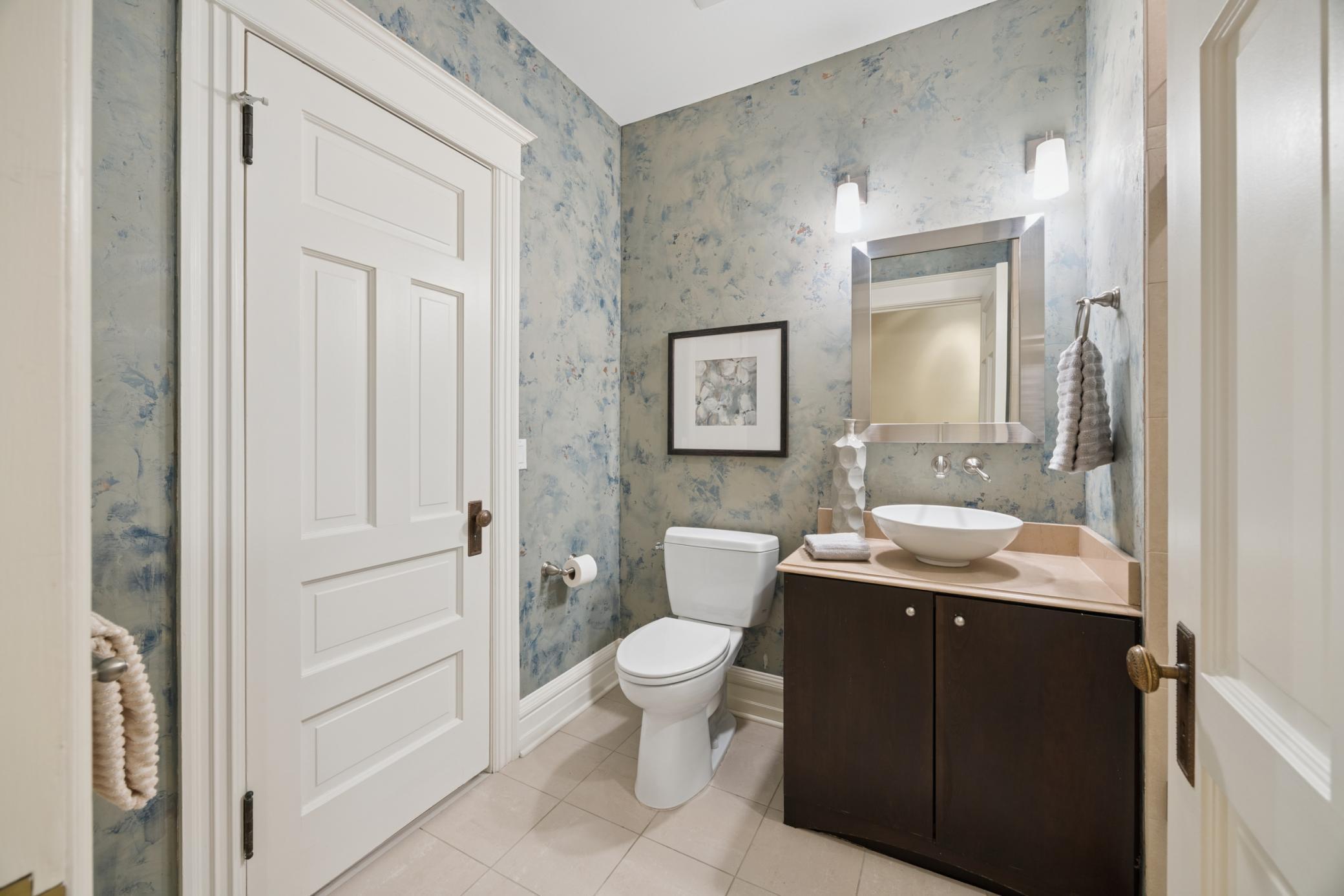 672 Summit Avenue, Unit 102 St. Paul, MN 55105 - Photo 19 of 29