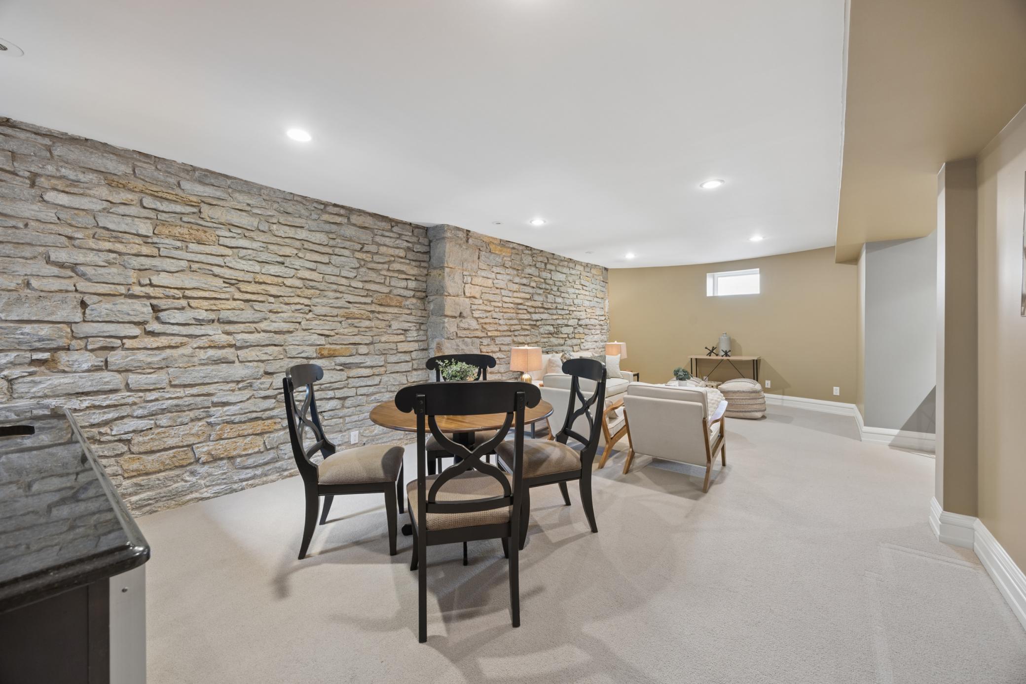 672 Summit Avenue, Unit 102 St. Paul, MN 55105 - Photo 22 of 29