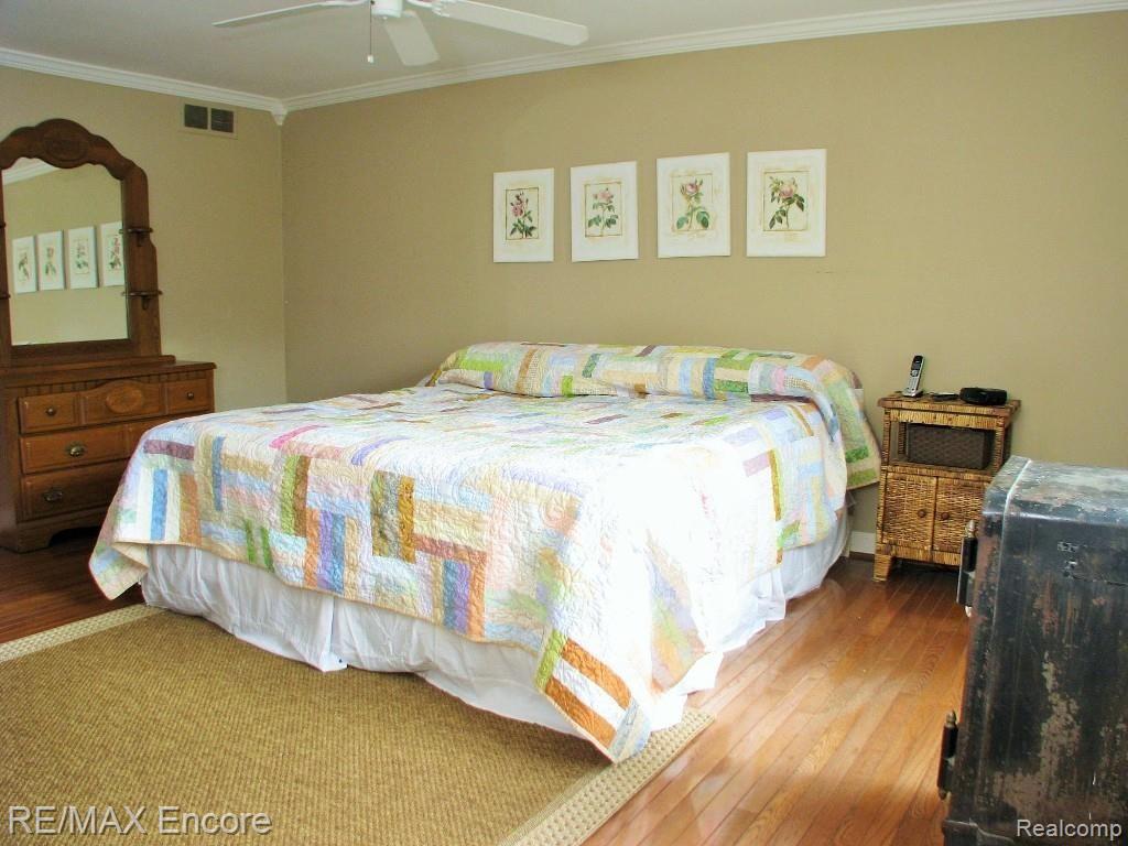262 Ridgewood Road Rochester, MI 48306 - Photo 27 of 37