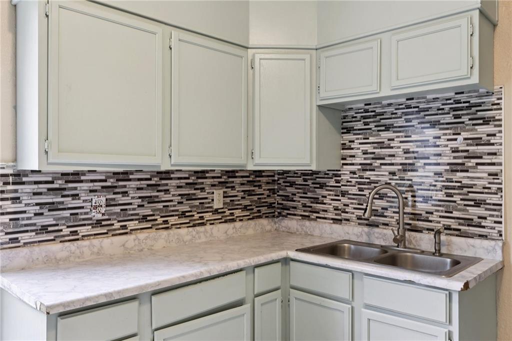 655 New Castle Avenue Sharon, PA 16146 - Photo 15 of 42