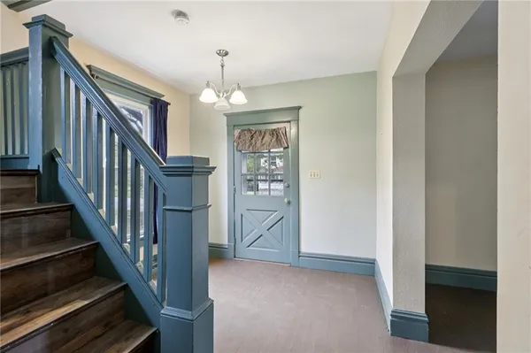 $89,900 | 655 New Castle Avenue, Sharon, PA 16146