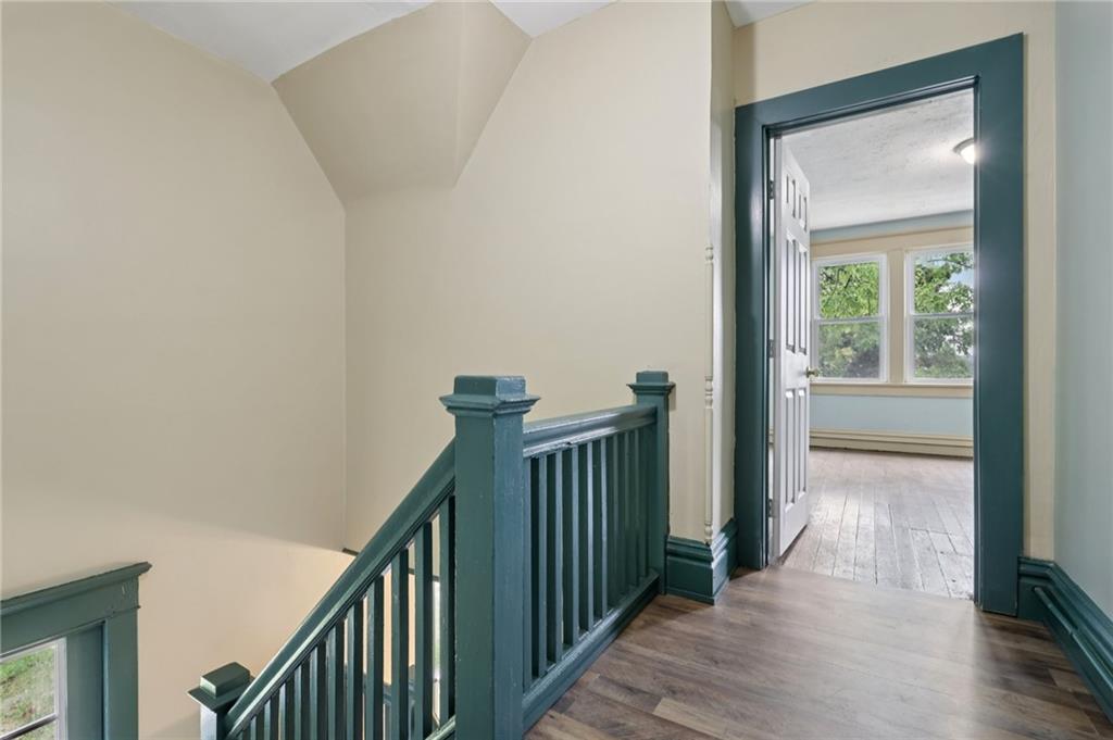 655 New Castle Avenue Sharon, PA 16146 - Photo 20 of 42