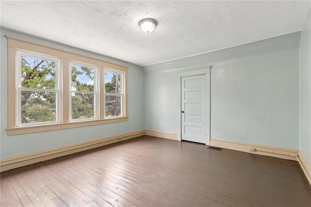 655 New Castle Avenue Sharon, PA 16146 - Photo 21 of 42