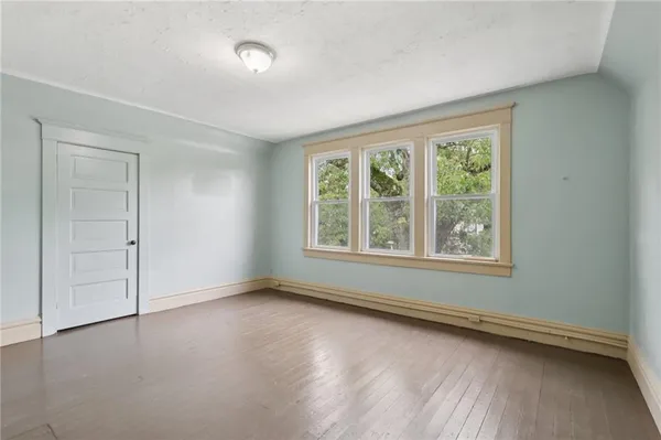 $89,900 | 655 New Castle Avenue, Sharon, PA 16146