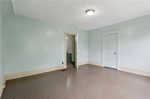 $89,900 | 655 New Castle Avenue, Sharon, PA 16146