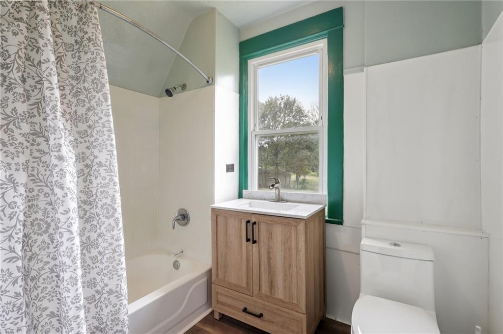 655 New Castle Avenue Sharon, PA 16146 - Photo 33 of 42