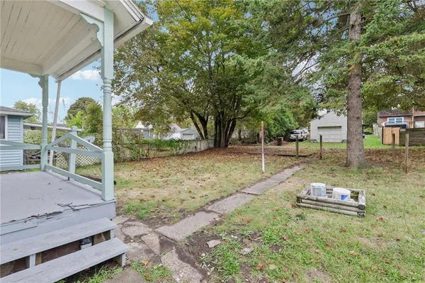 $89,900 | 655 New Castle Avenue, Sharon, PA 16146