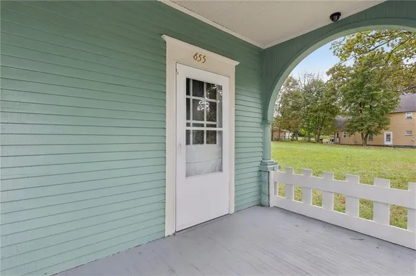 $89,900 | 655 New Castle Avenue, Sharon, PA 16146