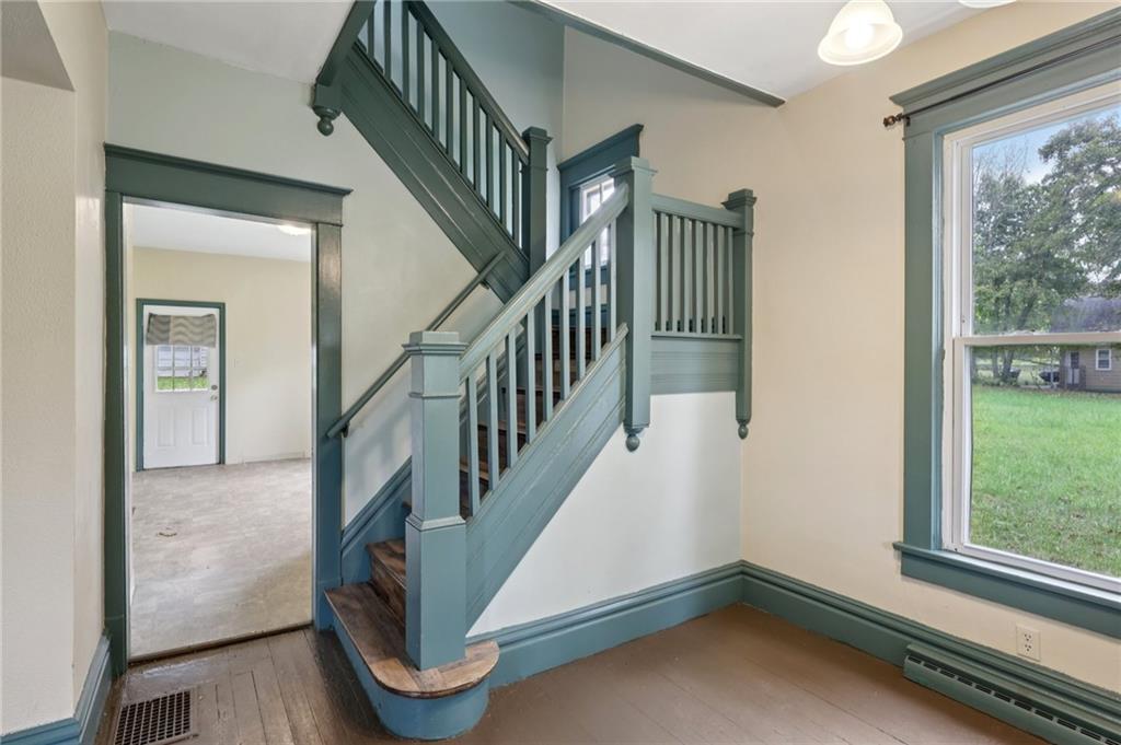 655 New Castle Avenue Sharon, PA 16146 - Photo 8 of 42