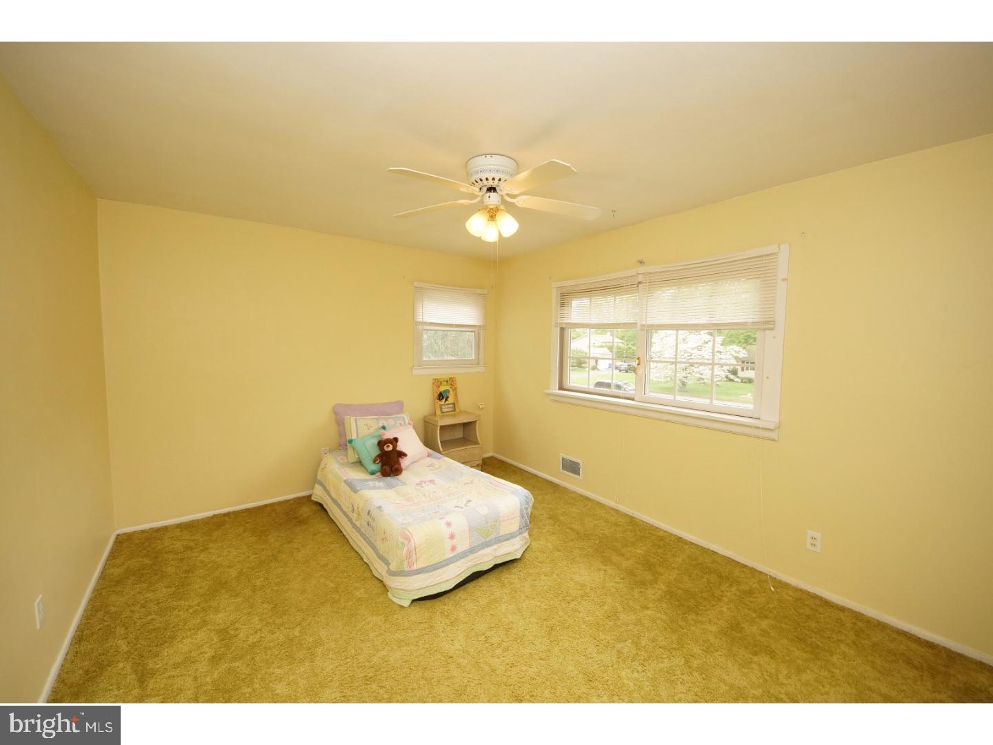 2 Sioux Road Pennington, NJ 08534 - Photo 17 of 22 Bedroom 3