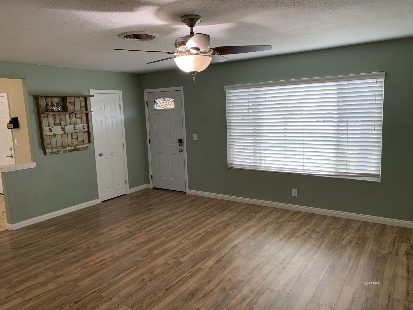 1528 South McCall Street Ridgecrest, CA 93555 - Photo 3 of 23