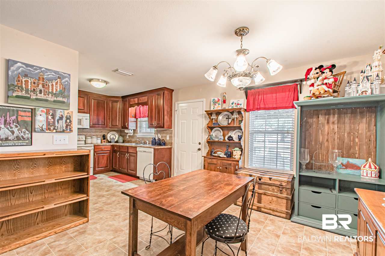16095 Pine Grove Rd Extension South Bay Minette, AL 36507 - Photo 8 of 33 Dining