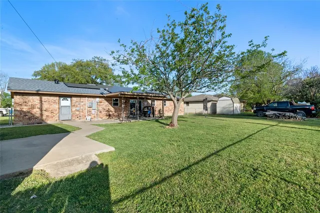 $219,000 | 514 South Llano Street, Whitney, TX 76692