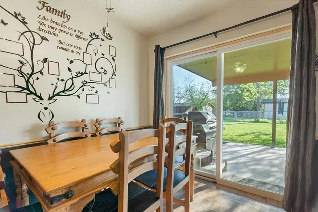 $219,000 | 514 South Llano Street, Whitney, TX 76692