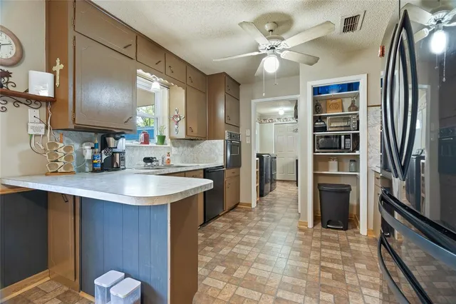 $219,000 | 514 South Llano Street, Whitney, TX 76692