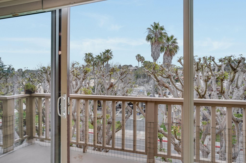 573 South Sierra Avenue, Unit 8 Solana Beach, CA 92075 - Photo 32 of 54 a view of a balcony