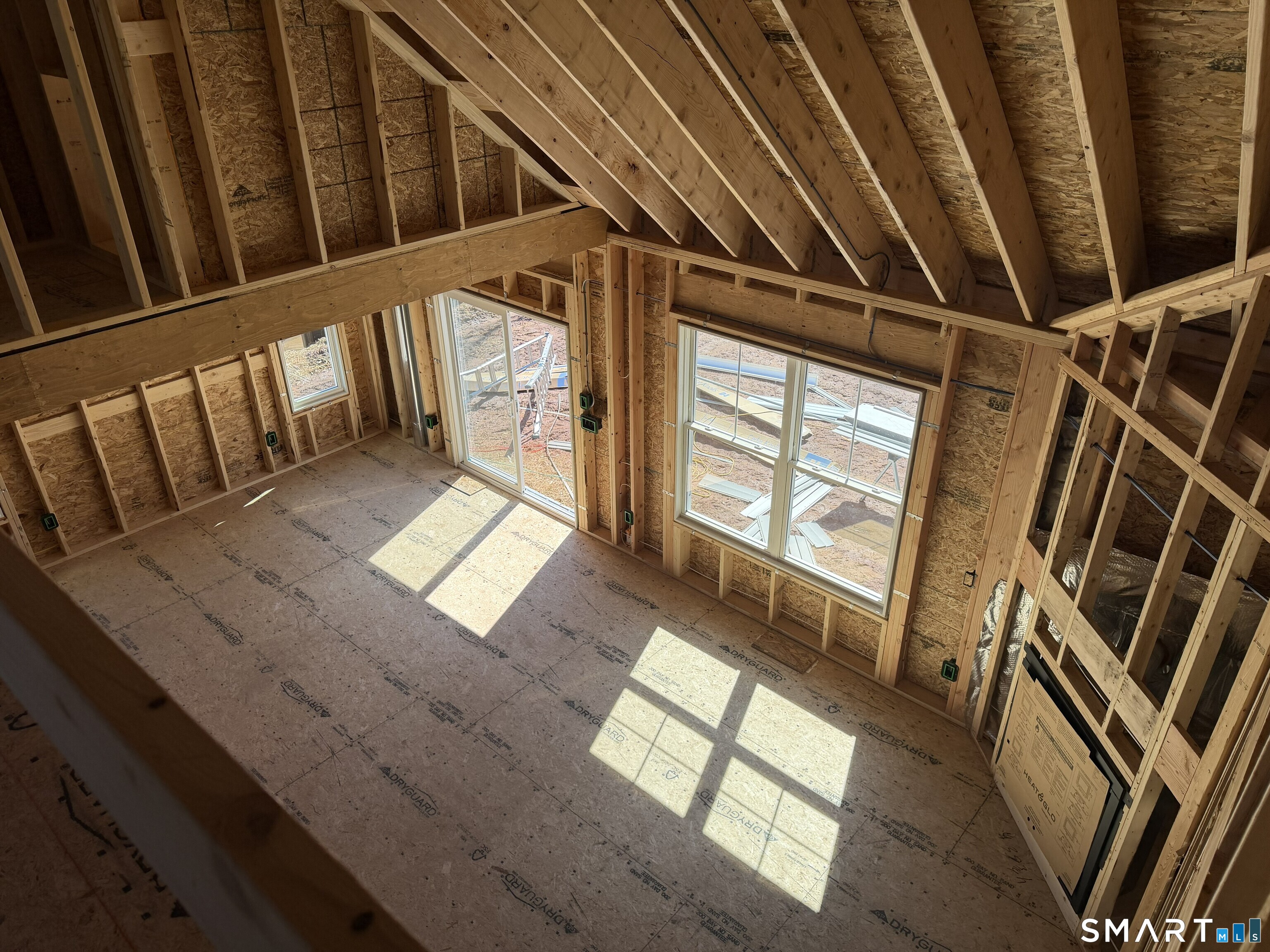 25 Julia Road Bristol, CT 06010 - Photo 10 of 20