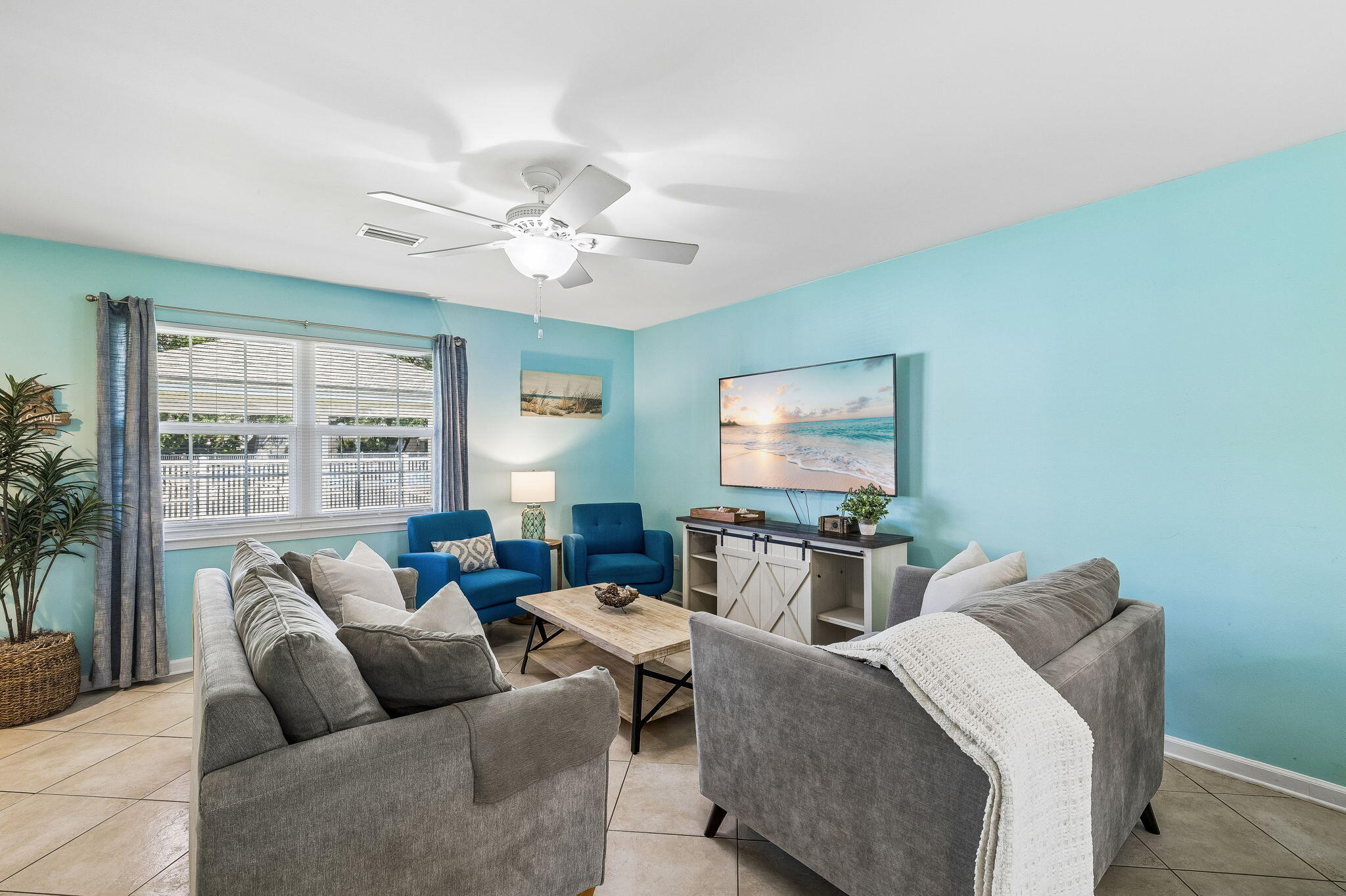 241 Ellis Road, Unit 20 Miramar Beach, FL 32550 - Photo 17 of 47 Array_241EllisRdunit20-31