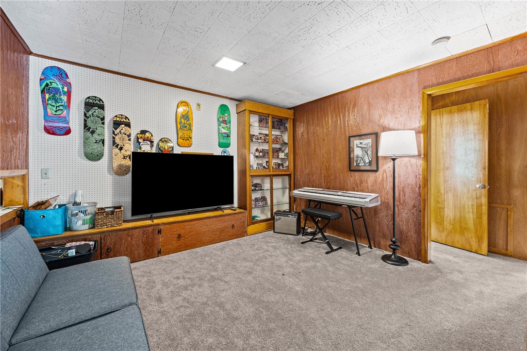 1455 Ayrault Road Perinton, NY 14450 - Photo 23 of 31