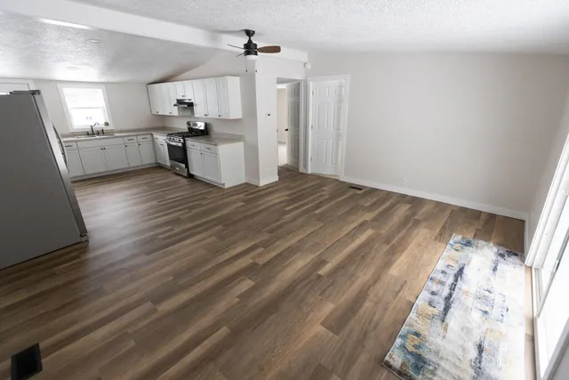 $239,900 | 14323 Zeike Drive, Cedar Springs, MI 49319