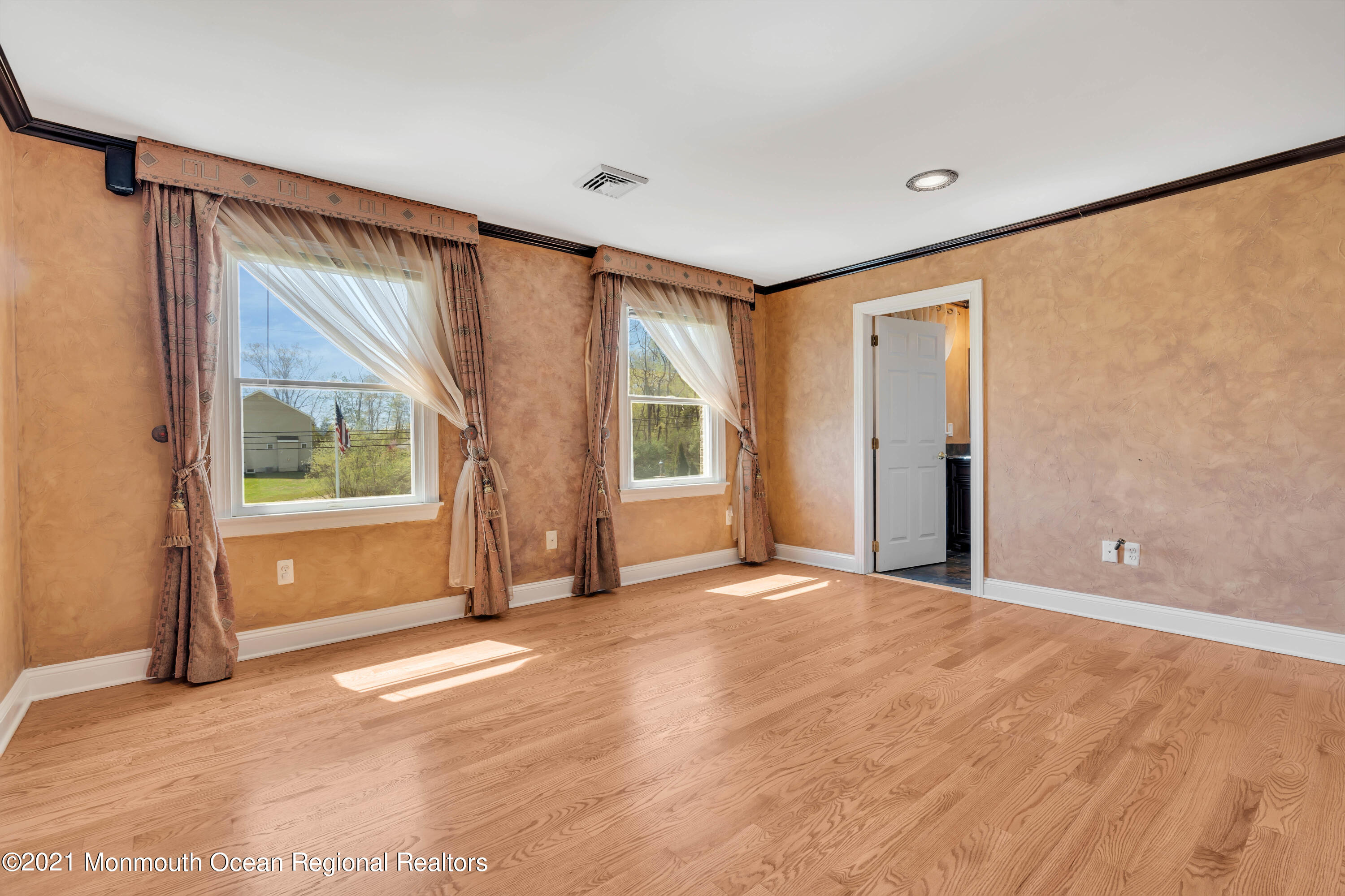 60 Yellow Meetinghouse Road Cream Ridge, NJ 08514 - Photo 12 of 33 a view of an empty room with a window