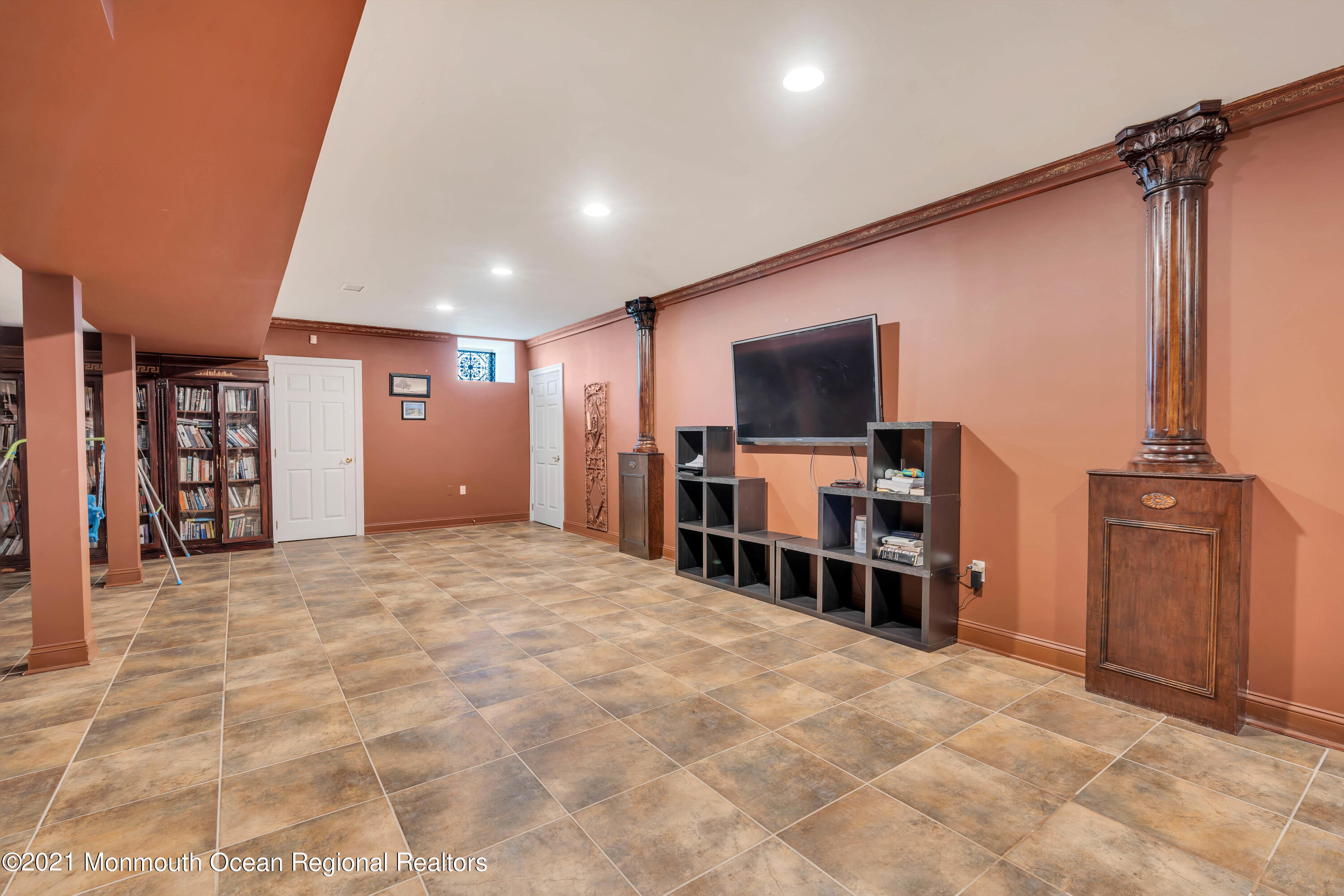 60 Yellow Meetinghouse Road Cream Ridge, NJ 08514 - Photo 23 of 33 a view of a livingroom with furniture and a flat screen tv